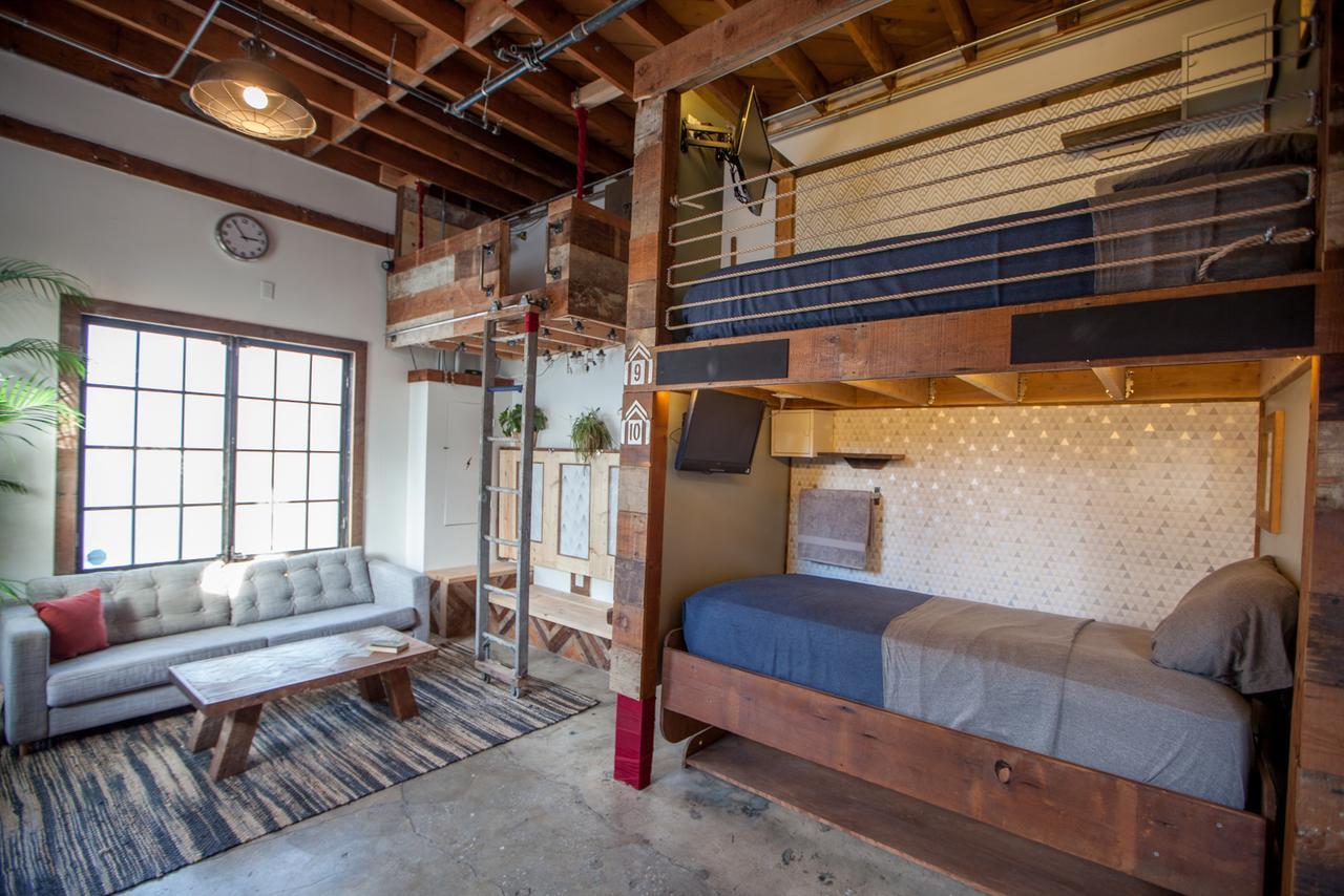 Podshare East Hollywood Hostel Лос Анджелис Екстериор снимка
